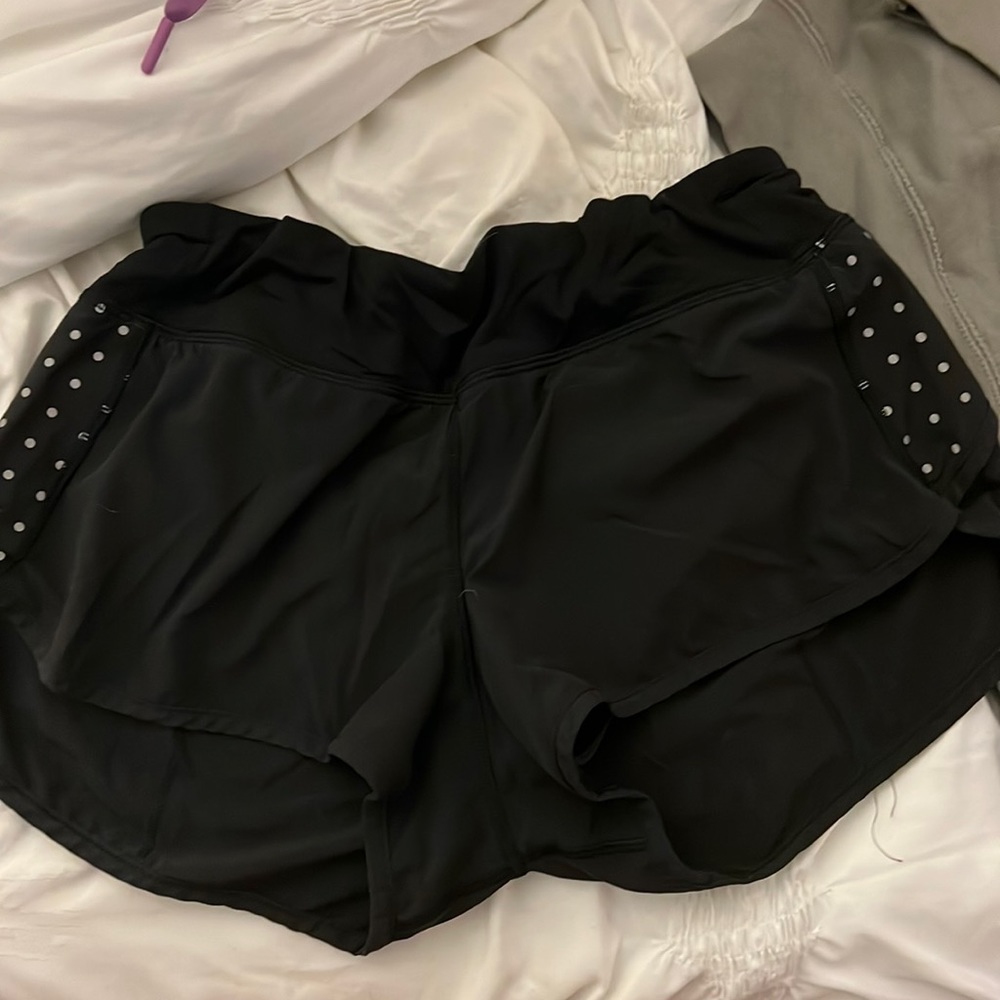 lululemon 2.5in speed up short